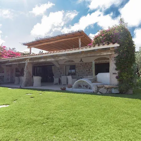 Cala Di Volpe - Con Vista Mare E Golf Club Villa *